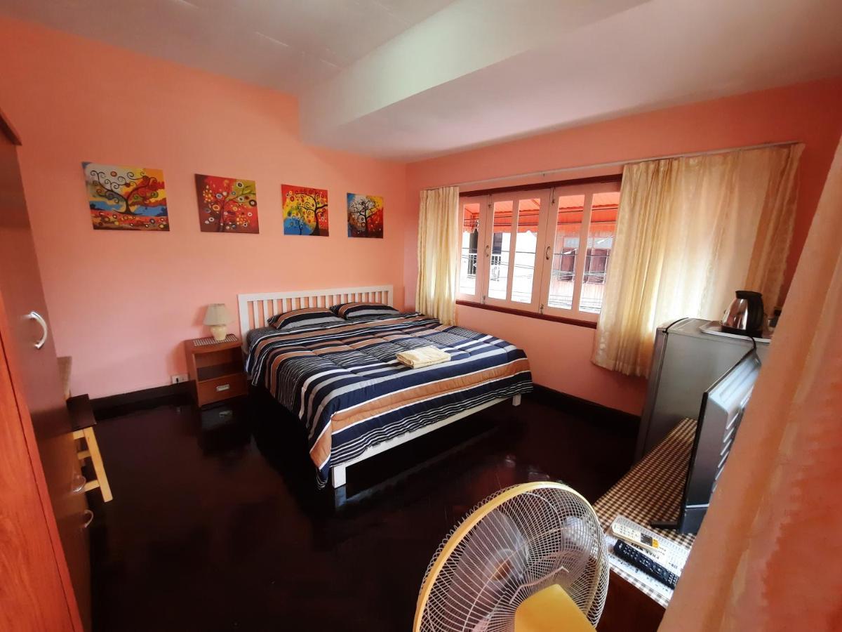 Ansu Guesthouse Hua Hin Exterior photo